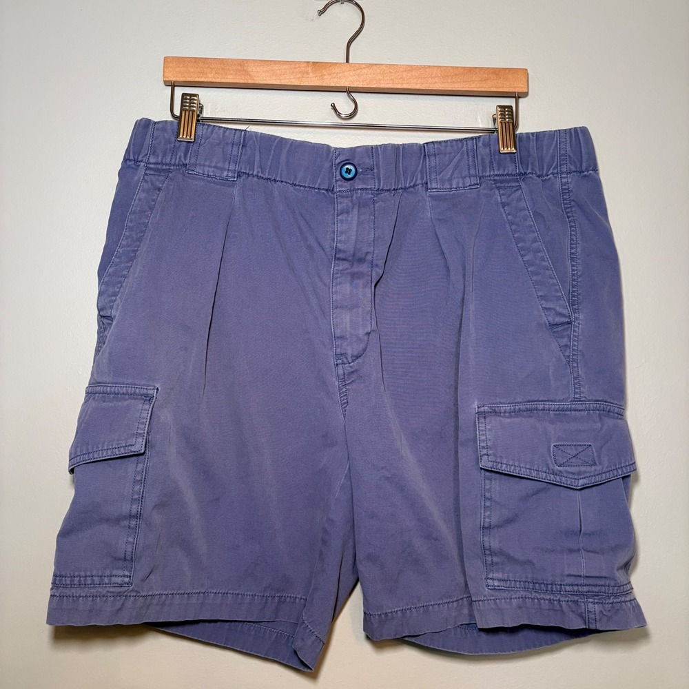 Tommy Bahama Mens Blue Cotton Cargo Shorts Elastic Waist Size Medium Indigo 8in